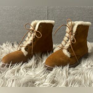 Brand New Madewell The Clair Lace-Up Boot in Shearling-Lined Suede size 8